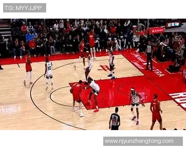 火箭队与森林狼首节激战精彩回顾与战术分析