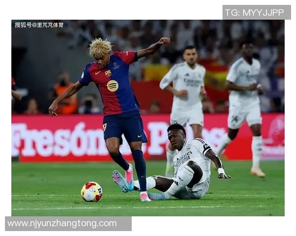 皇马与巴萨罗那激战三四比分精彩录像回放尽在这里